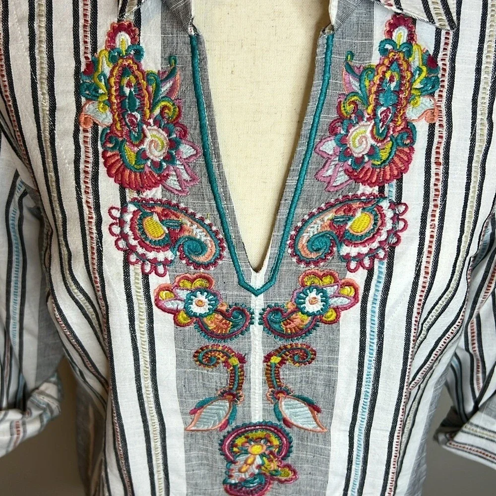 SOFT SURROUNDINGS Brookhaven Tunic Top Women‎ SM NEW Embroidery Pockets